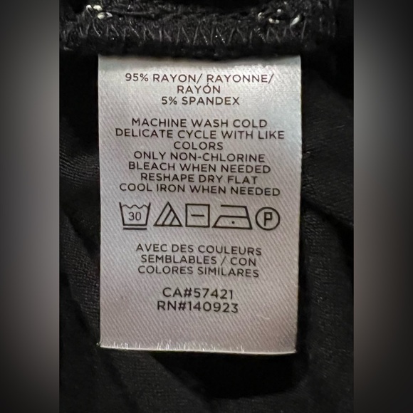 NWT LOFT Beach Romper ๐๏ธโ๏ธ๐โจ - Picture 3 of 3